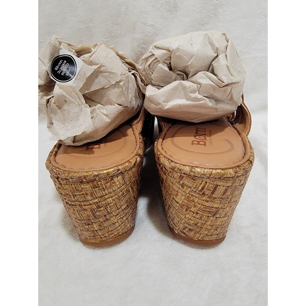 Born Thong Strappy Wedge Heel Sandals Tan Sz 7 MINT CONDITION! - Picture 5 of 9